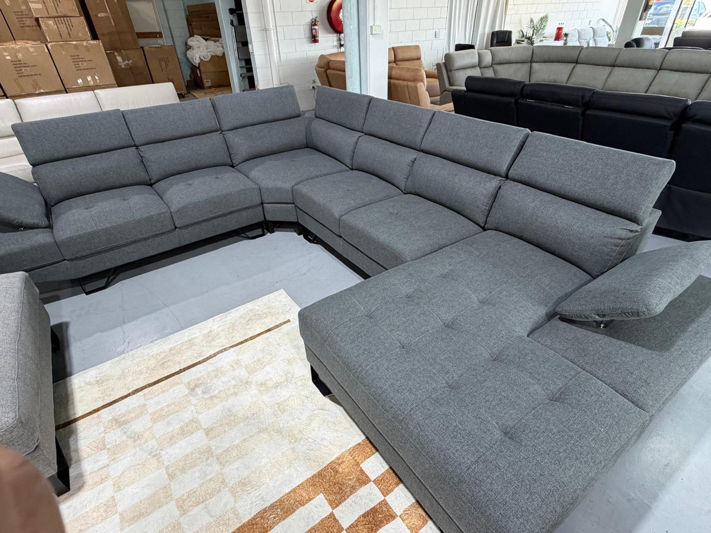 CALVIN 'U' Shape Lounge Suite