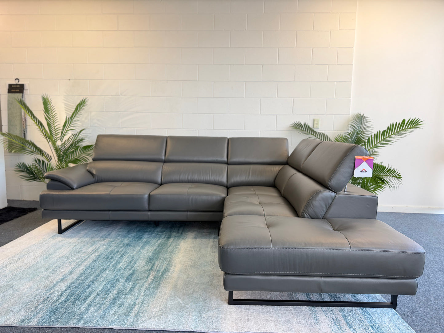 CHANDLER Leather Corner Sofa