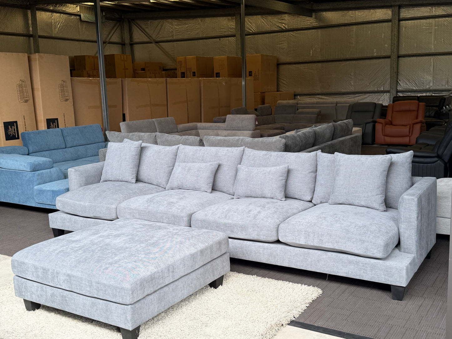 GLAMA MODULAR SUITE with OTTOMAN