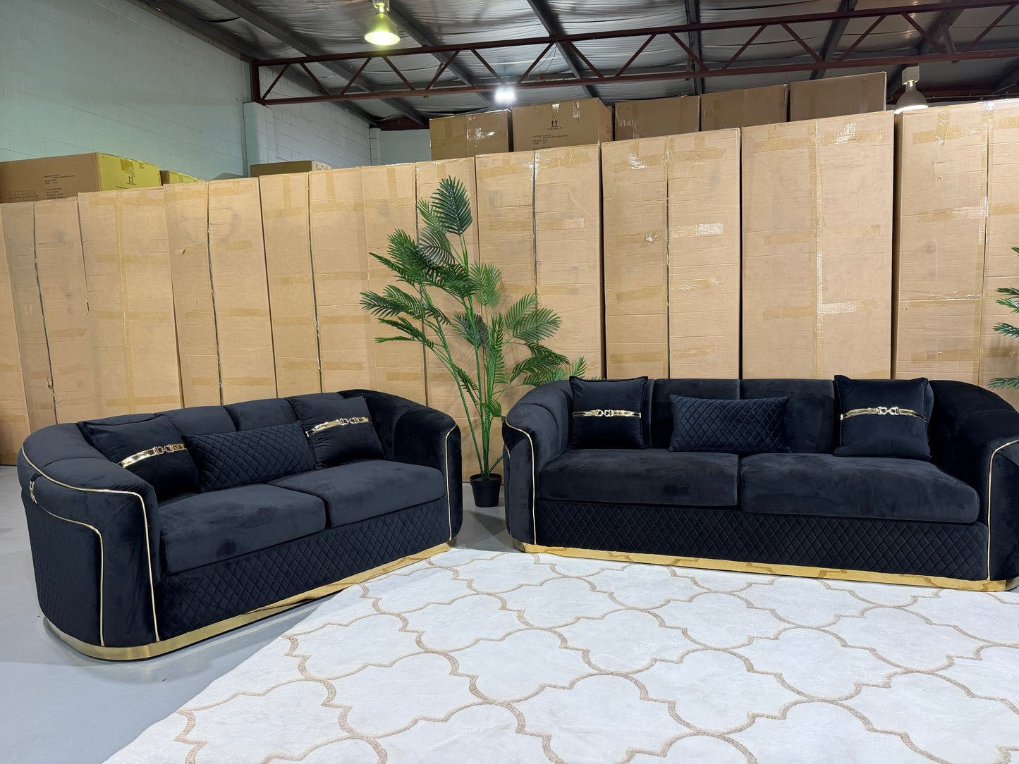 DIVINE 6 Seater Velvet Suite