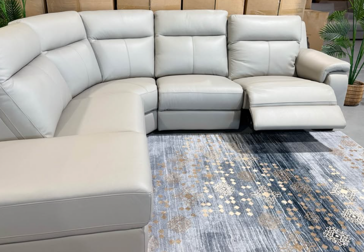 ASPEN 4 seater genuine leather corner sofa with electric recliner, view 2