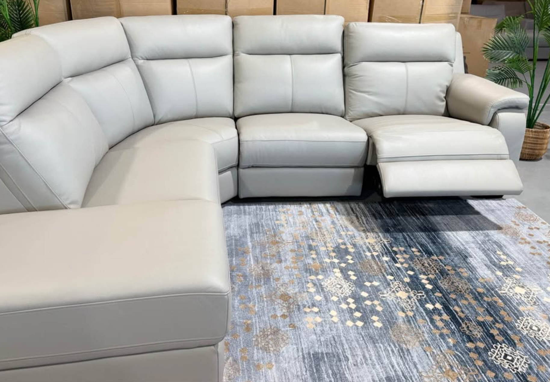 ASPEN 4 seater genuine leather corner sofa with electric recliner, view 2