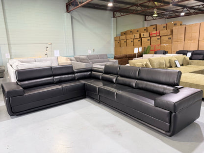 BETTY corner sofa in showroom