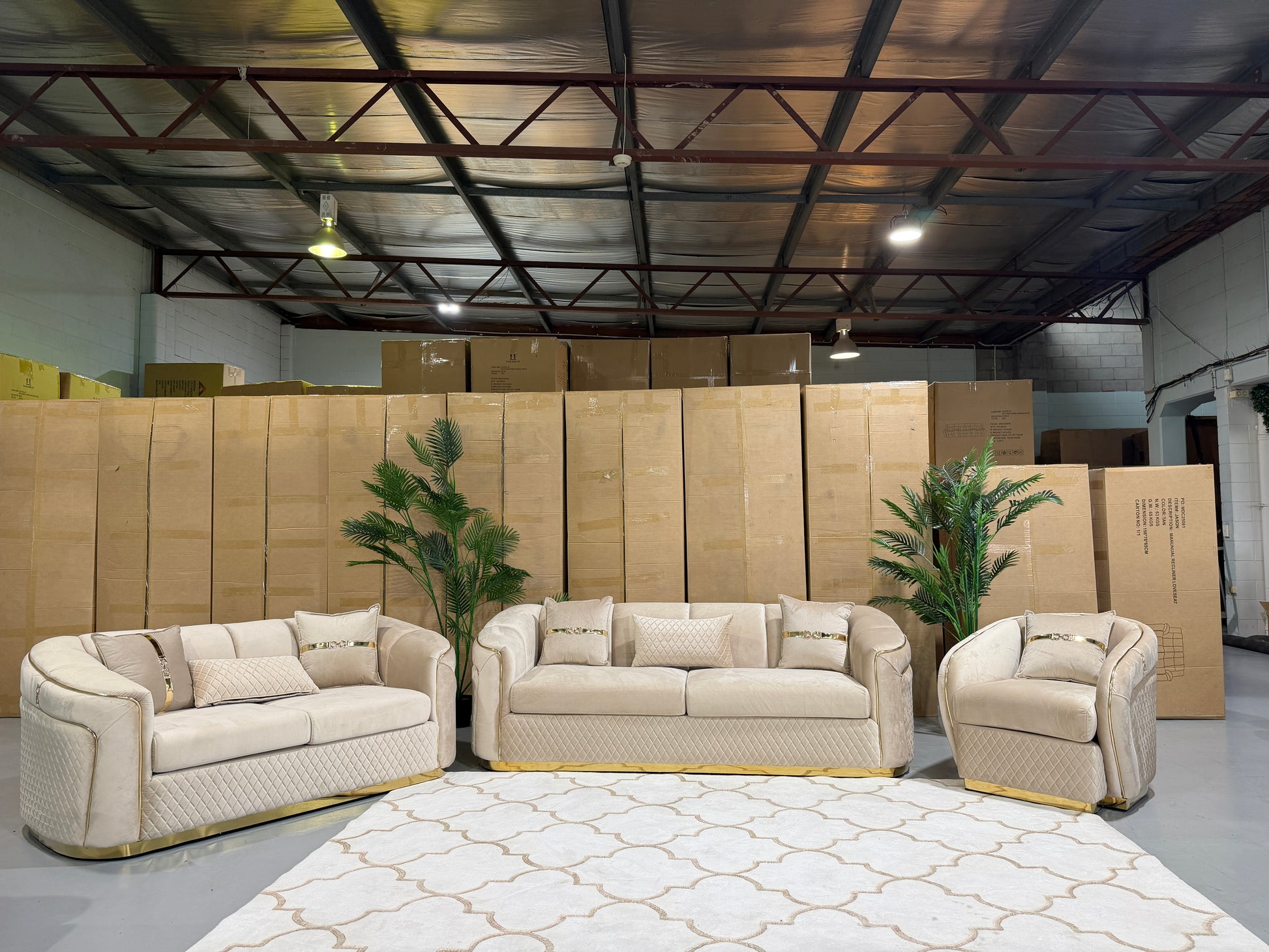 DIVINE 6 seater velvet lounge suite, view 5