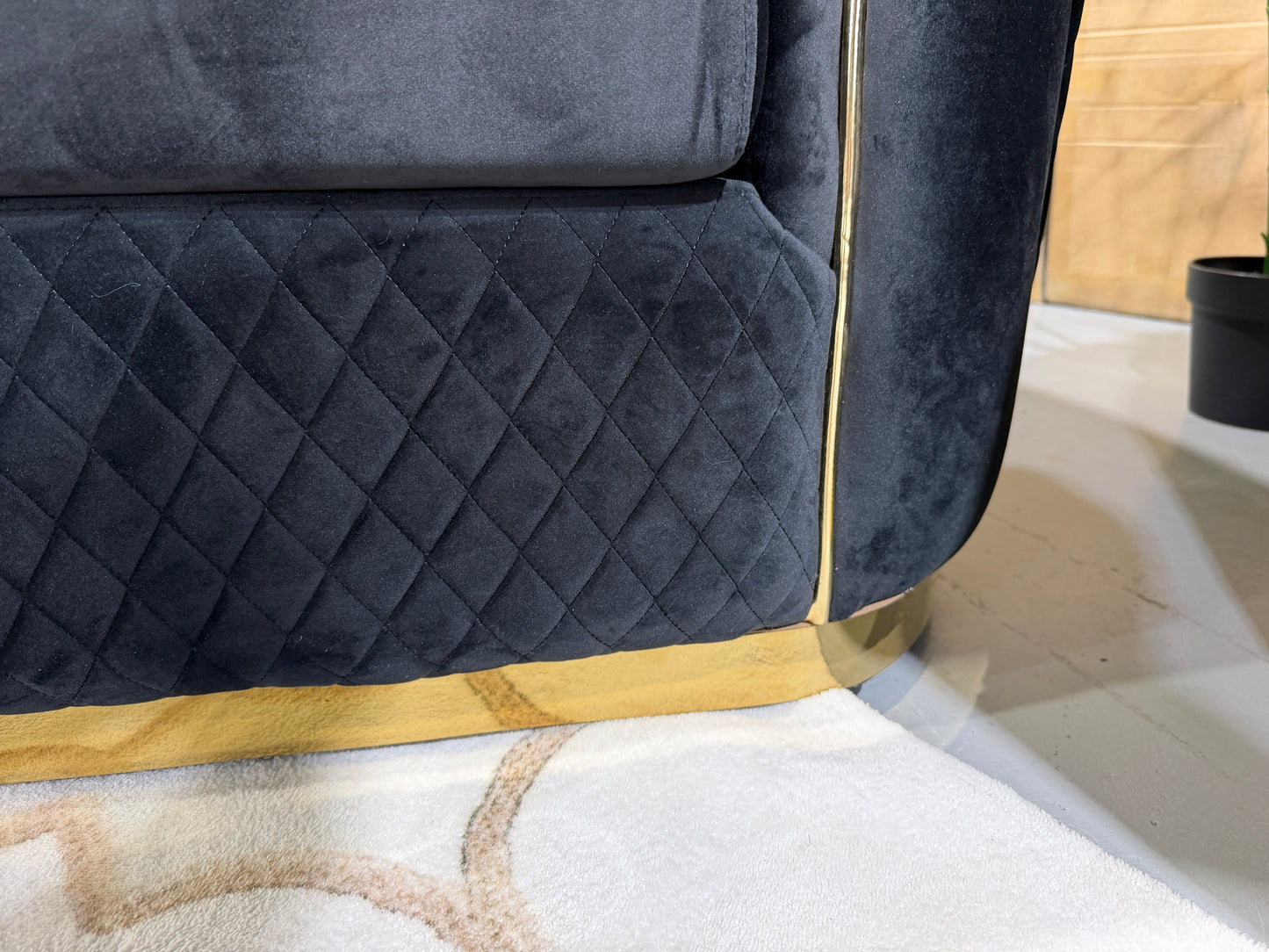 DIVINE 6 Seater Velvet Suite