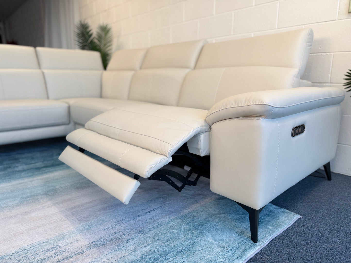 MILANO genuine leather L-shape suite with electric recliner, view 7