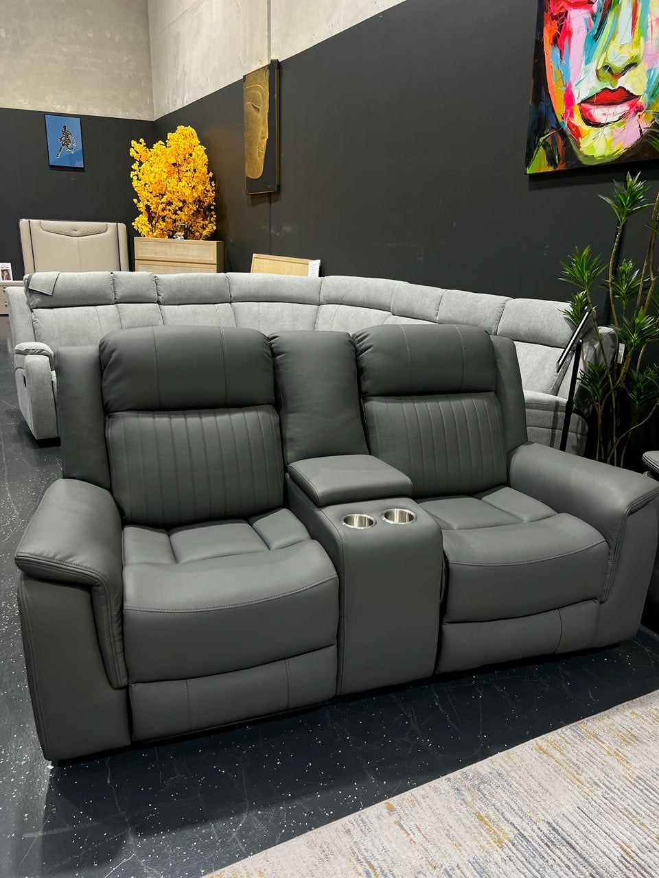 HENNESSY manual leather 3+2+1 recliner suite, view 8